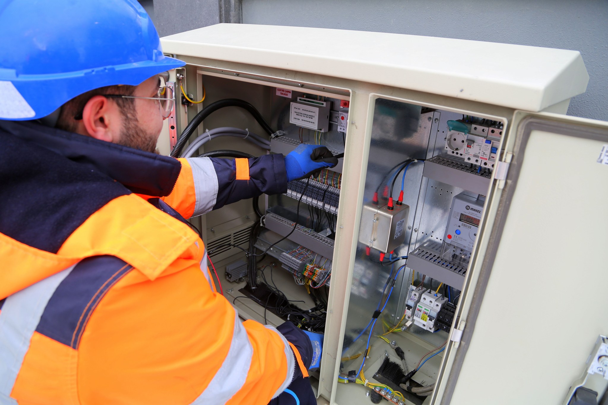 Electrical Repair Malaysia: Fast, Safe Fixes by Experts — Photo via Pexels